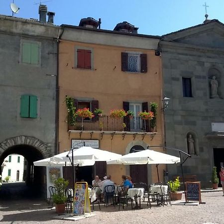 Piazza Fiumalbo Citta D'Arte Daire Dış mekan fotoğraf